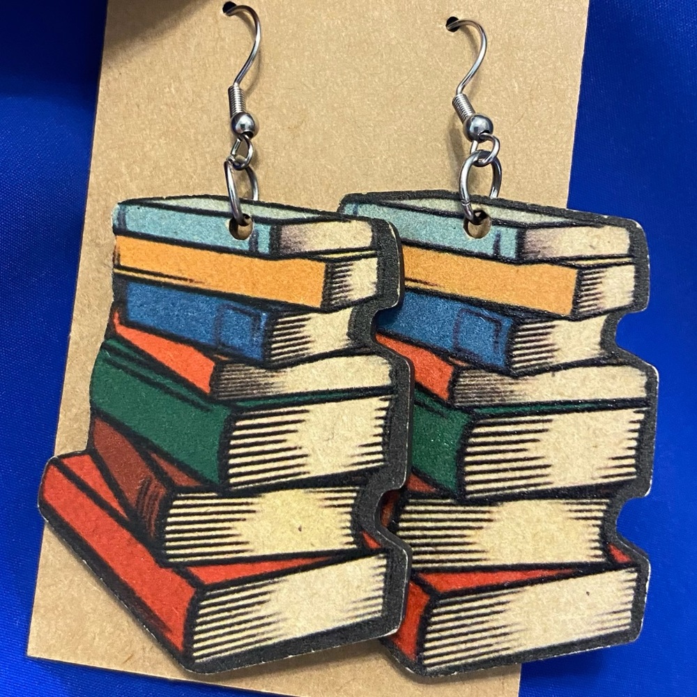 NWT wooden stack of books earrings